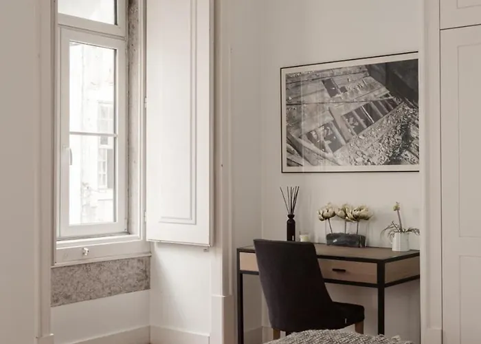 Daire Chic 1-bedroom In Cais Do Sodre - Modern And *