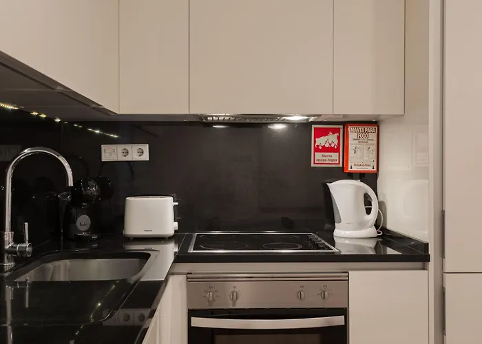 Chic 1-bedroom In Cais Do Sodre - Modern And Daire *